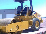 12 CATERPILLAR CS44