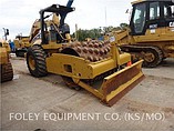 2006 CATERPILLAR CP-563E Photo #2