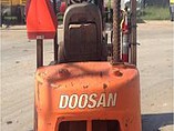 2010 DOOSAN D25S-5 Photo #2