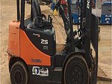 2008 DOOSAN D25S-5 Photo #4
