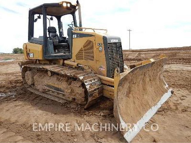11 CATERPILLAR D5K