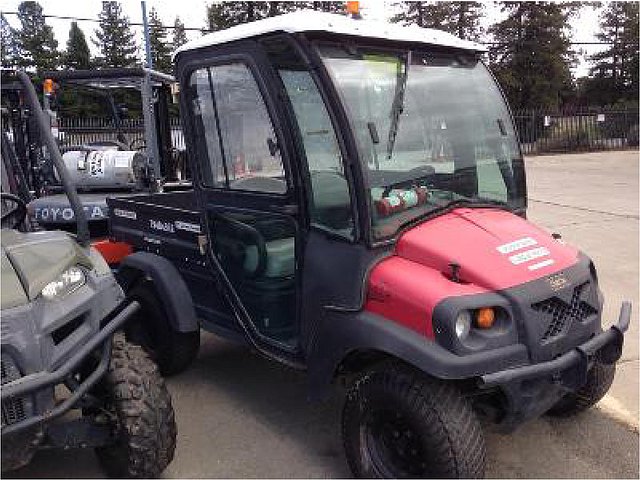 2010 CLUB CAR XRT 1550G W/CAB Photo