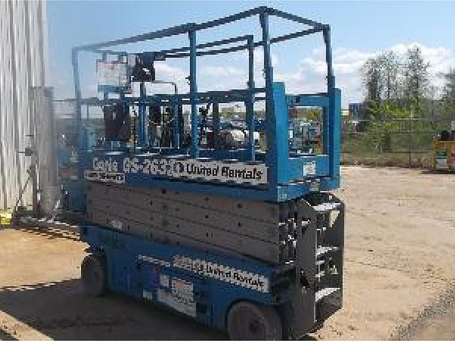 2007 GENIE GS2632 Photo