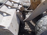 2000 CATERPILLAR 938G Photo #9