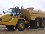 2011 CATERPILLAR 740 Photo #3
