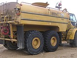 2011 CATERPILLAR 740 Photo #5