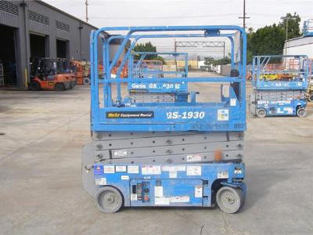 2011 GENIE GS1930 Photo