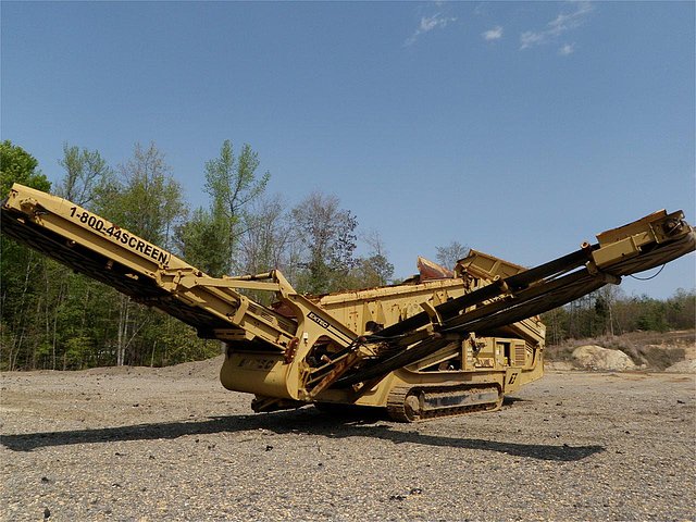 2004 EXTEC E7 Photo