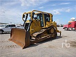12 CATERPILLAR D6T