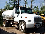 00 FREIGHTLINER FL70