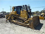 12 CATERPILLAR D6T