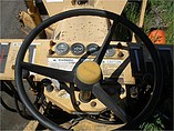 1990 GEHL MG747 Photo #5