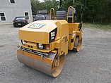 2013 CATERPILLAR CB24 Photo #3