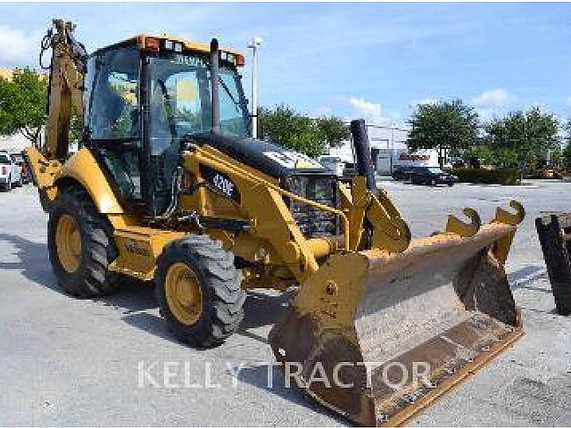 11 CATERPILLAR 420E ST