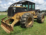 03 CATERPILLAR 525B