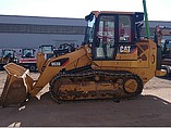 12 CATERPILLAR 953D