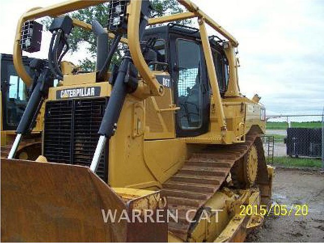2011 CATERPILLAR D6T Photo