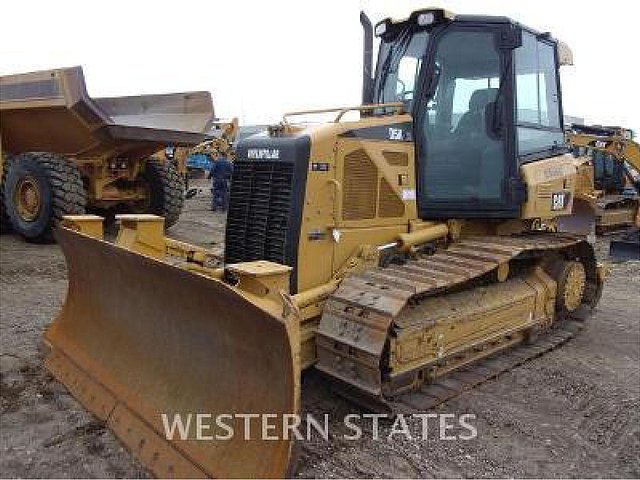 2011 CATERPILLAR D5K XL Photo