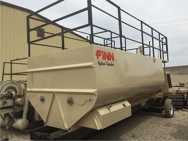 2003 FINN T330 Photo