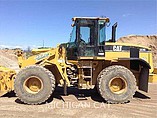 1999 CATERPILLAR 938G Photo #14