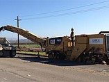 08 CATERPILLAR PM201