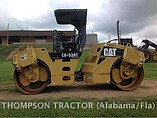 2005 CATERPILLAR CB-534D Photo #2