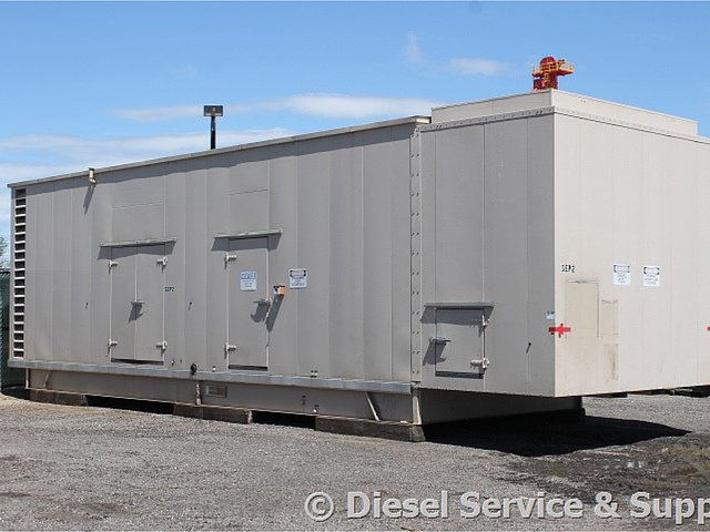 CATERPILLAR 2000 KW Photo