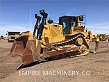 11 CATERPILLAR D8T