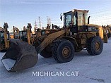 08 CATERPILLAR 938H