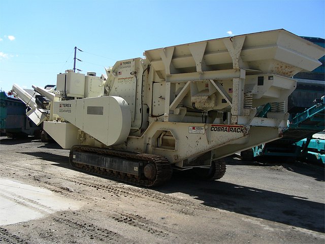 CEDARAPIDS COBRA TRACK 1300