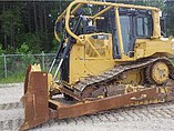12 CATERPILLAR D6T XL