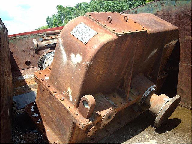 80 GENERAL ELECTRIC S-226 GEAR REDUCER