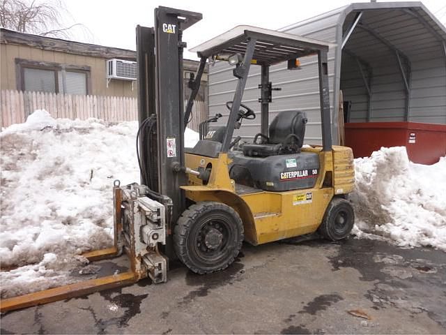 1998 CATERPILLAR DP25 Photo