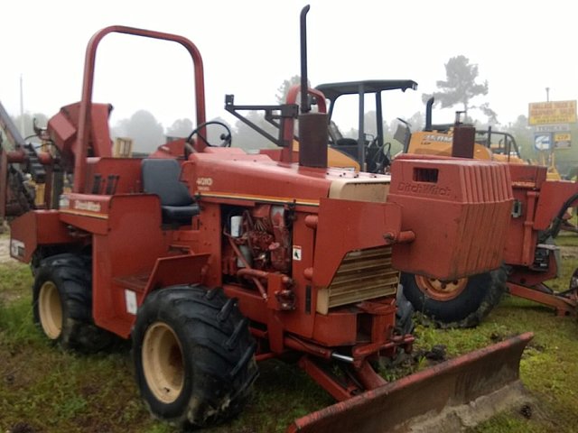 1989 DITCH WITCH 4010 Photo