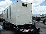 08 CATERPILLAR XQ230
