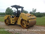 2011 CATERPILLAR CB64 Photo #3