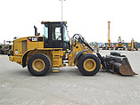 2010 CATERPILLAR 924H Photo #2