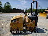 09 CATERPILLAR CB14