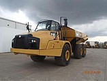 13 CATERPILLAR 740B