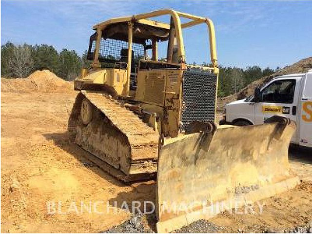 1997 CATERPILLAR D6M Photo