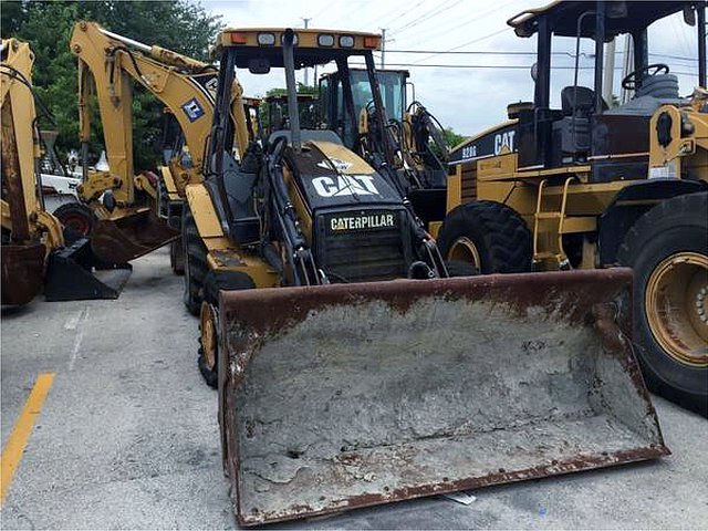 2002 CATERPILLAR 420D IT Photo