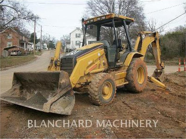 04 CATERPILLAR 420D