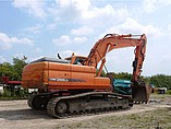 2007 DOOSAN DX255LC Photo #4