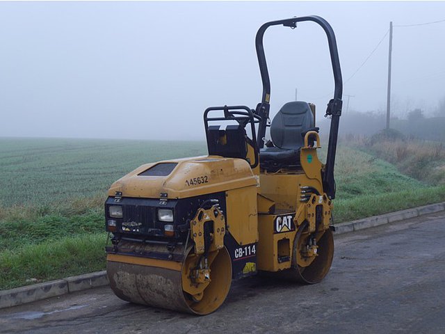 2008 CATERPILLAR CB-114E Photo