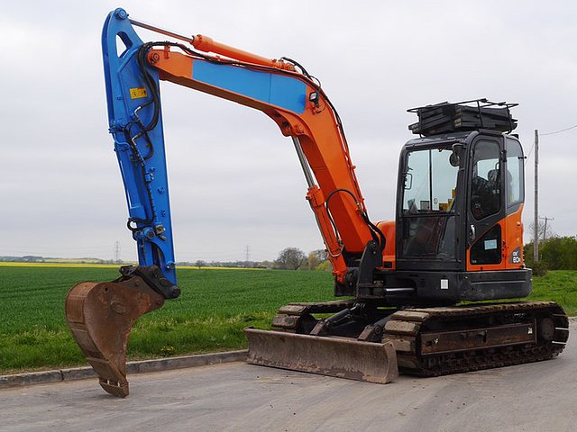 2012 DOOSAN DX80R Photo