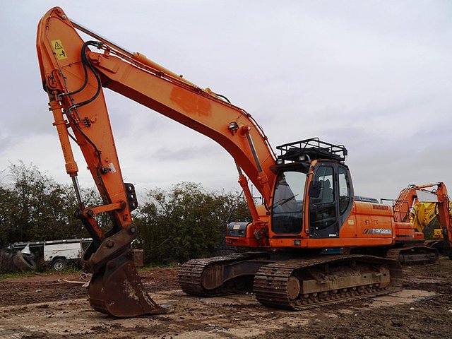 07 DOOSAN DX225 LC