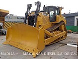 12 CATERPILLAR D8T