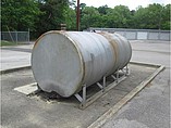 2000 CUSTOM 2000 GAL. Photo #6