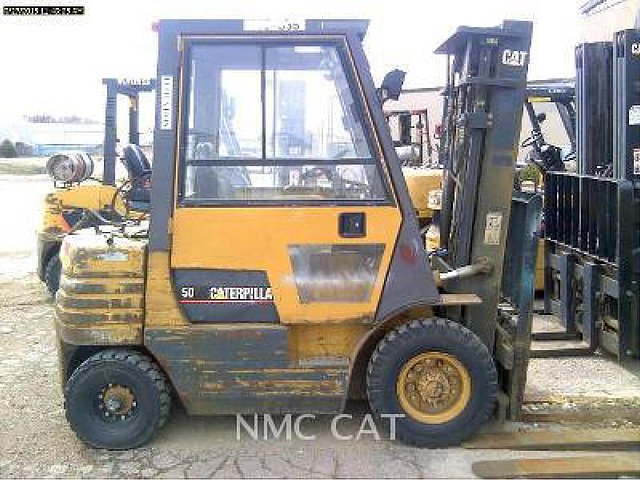 1995 CATERPILLAR GP25 Photo