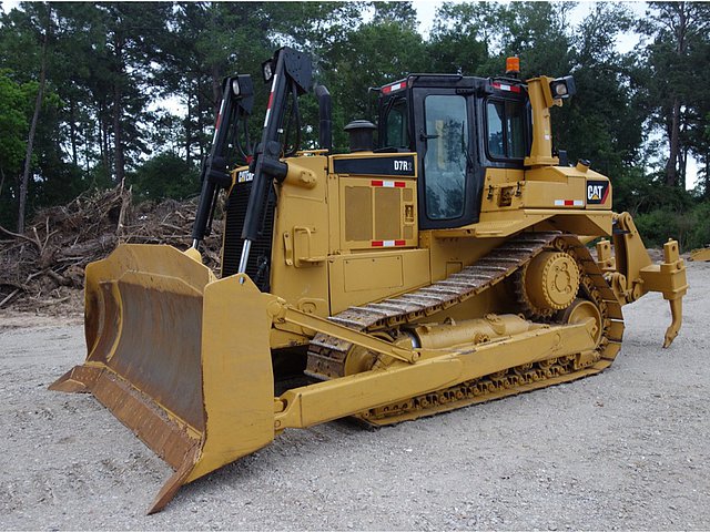 2007 CATERPILLAR D7R II Photo